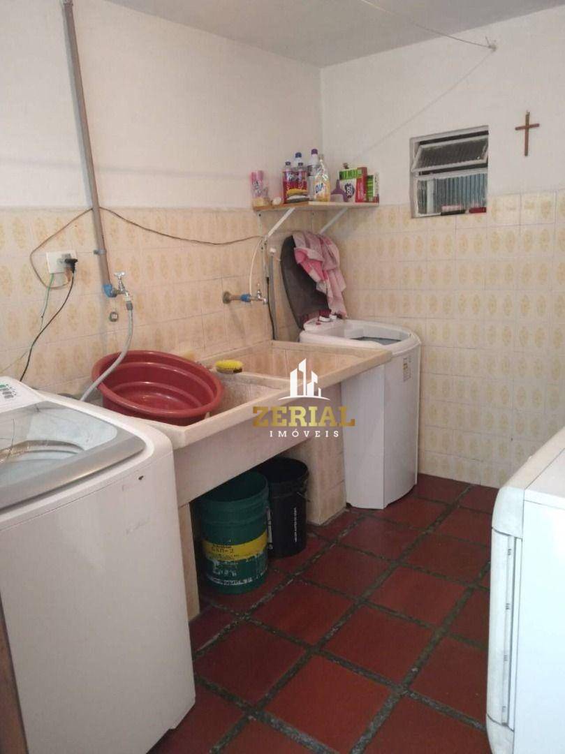 Casa à venda com 2 quartos, 160m² - Foto 8