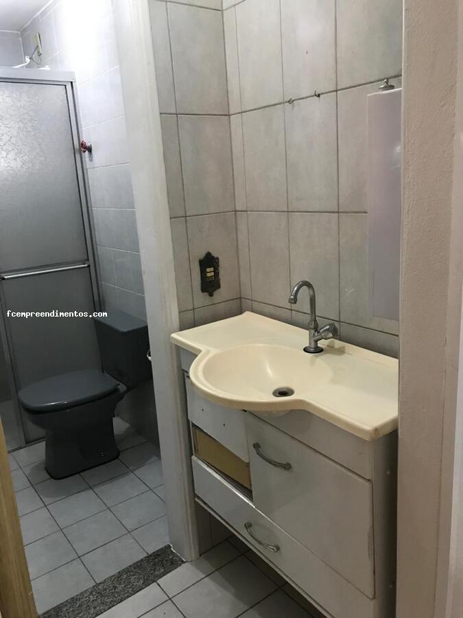 Casa à venda com 3 quartos, 180m² - Foto 14