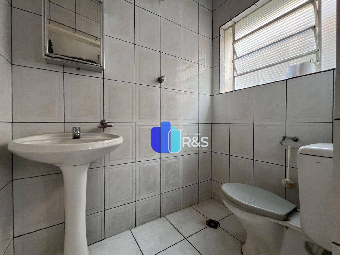 Casa à venda com 3 quartos, 640m² - Foto 7