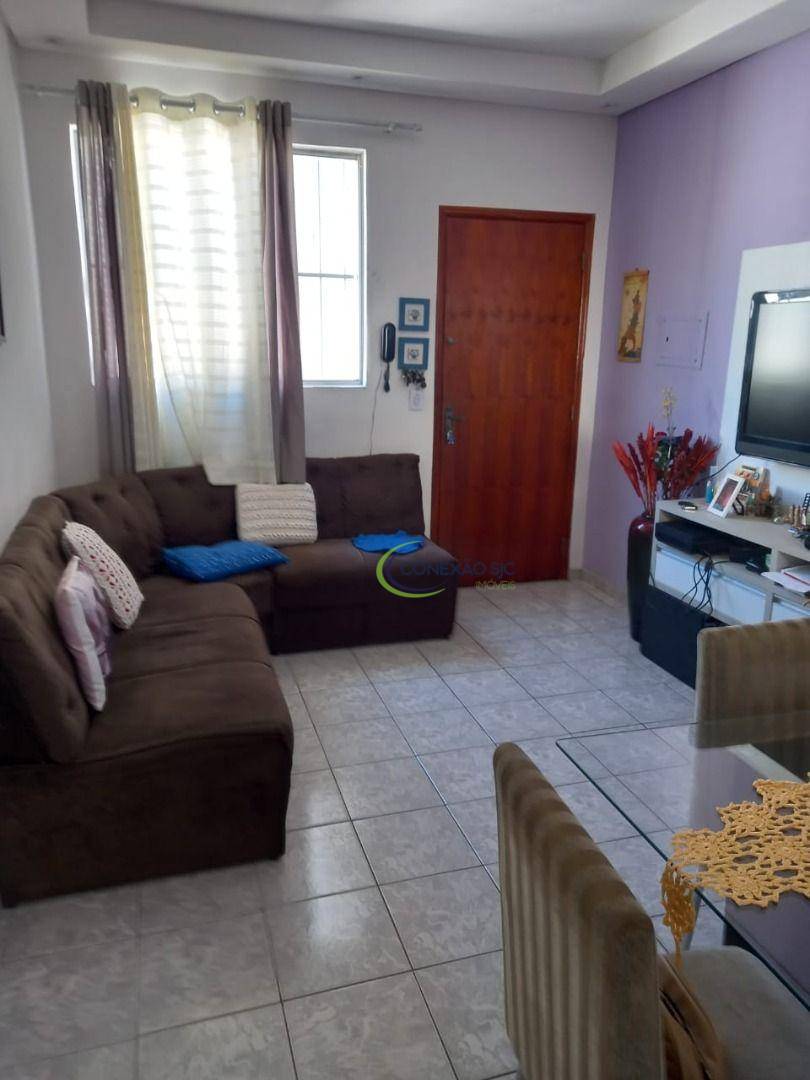 Apartamento à venda com 2 quartos, 66m² - Foto 2