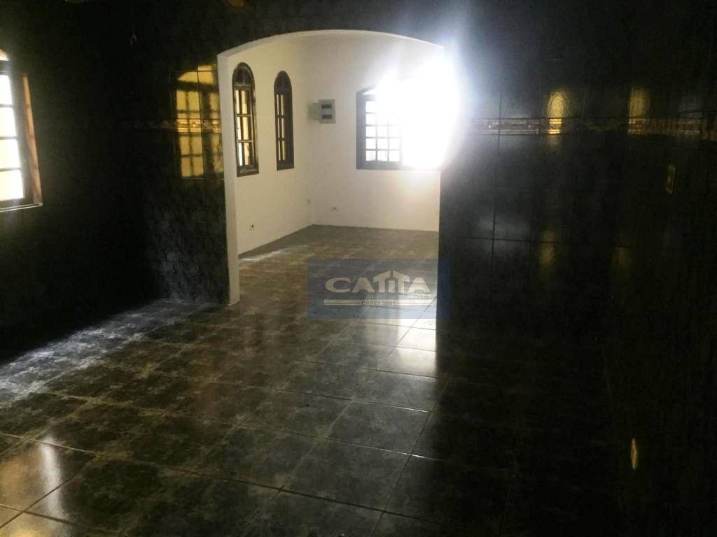 Sobrado à venda com 3 quartos, 260m² - Foto 4