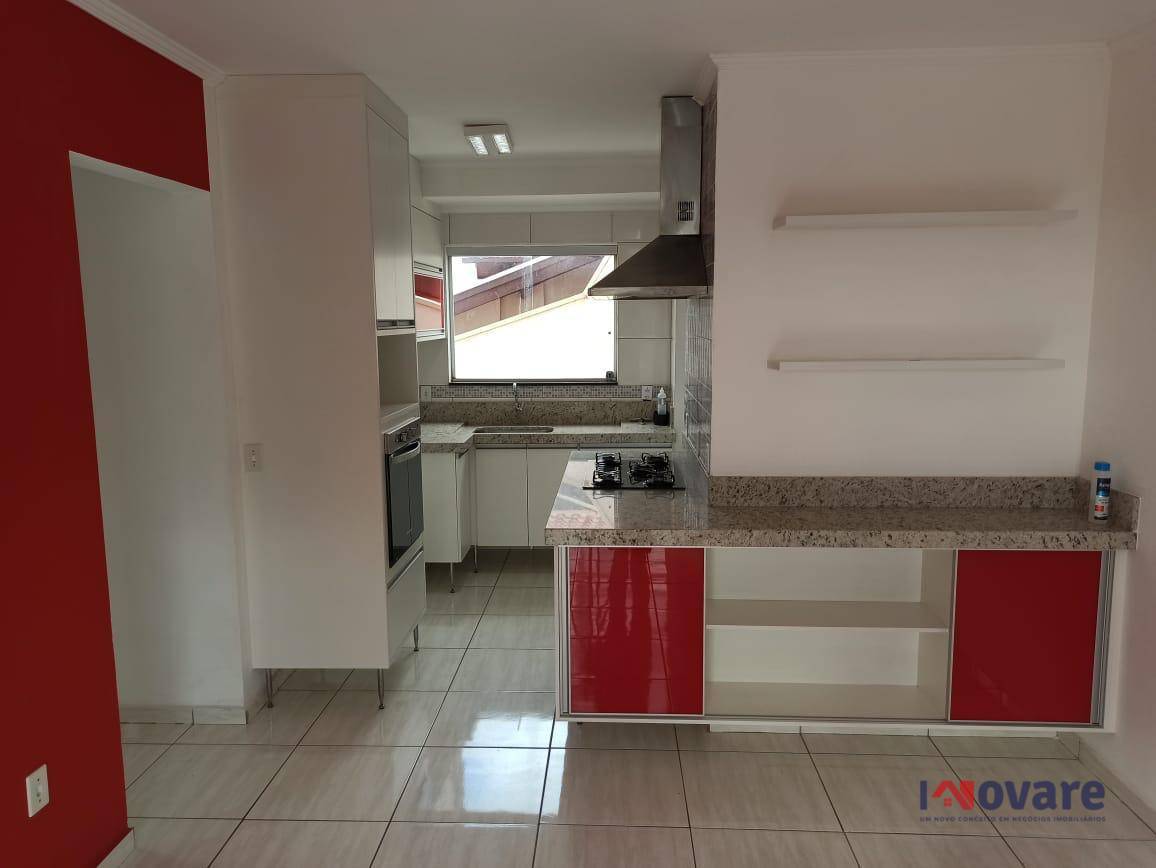Apartamento à venda com 2 quartos, 70m² - Foto 1