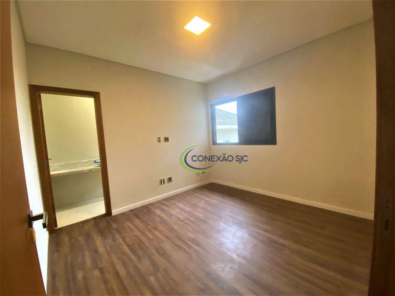 Sobrado à venda com 4 quartos, 284m² - Foto 9