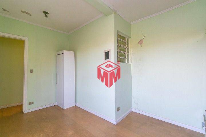 Sobrado à venda com 3 quartos, 200m² - Foto 14