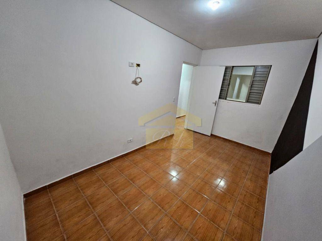 Sobrado à venda com 2 quartos, 120M2 - Foto 11