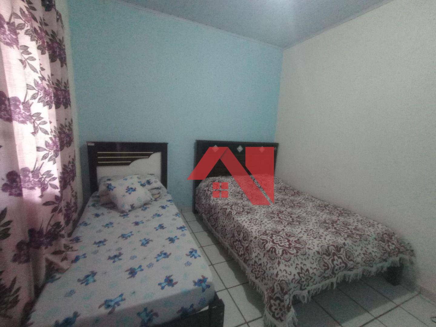 Casa à venda com 2 quartos, 40m² - Foto 18