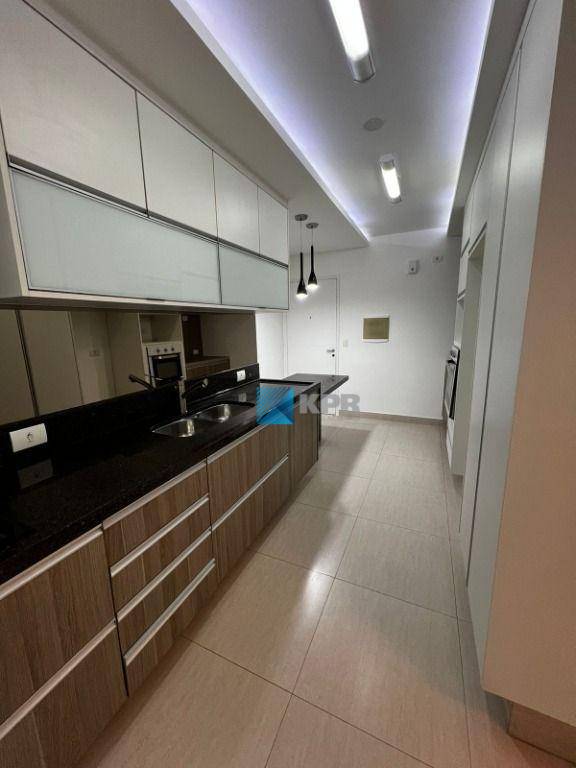 Apartamento à venda com 3 quartos, 130m² - Foto 18