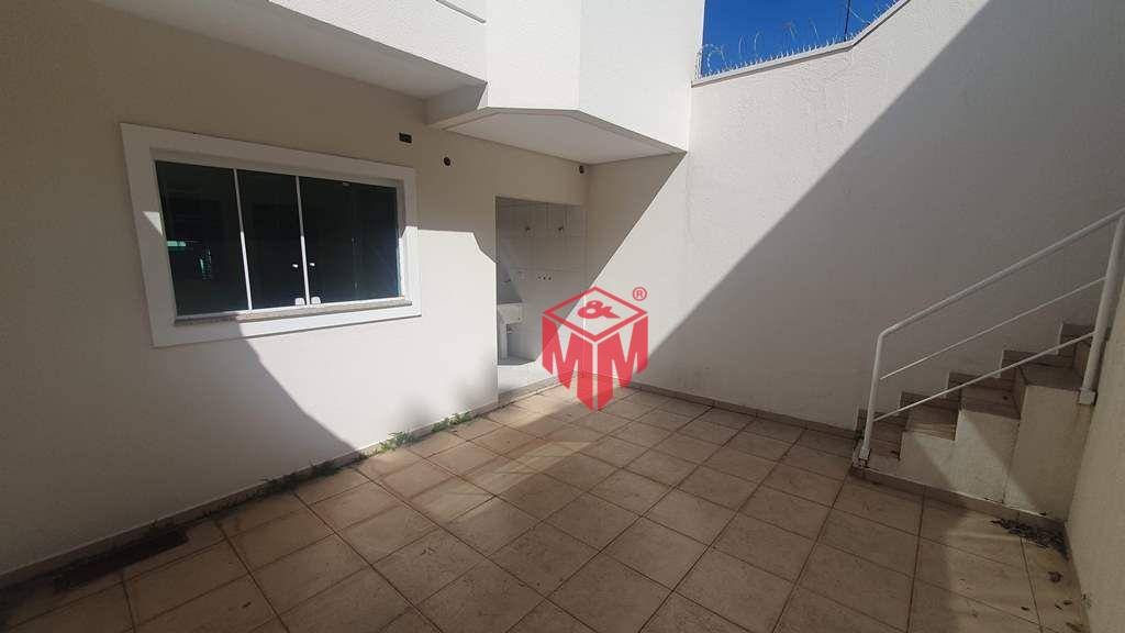 Sobrado à venda e aluguel com 3 quartos, 179m² - Foto 29