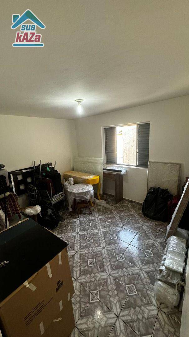 Casa à venda com 3 quartos, 80m² - Foto 16