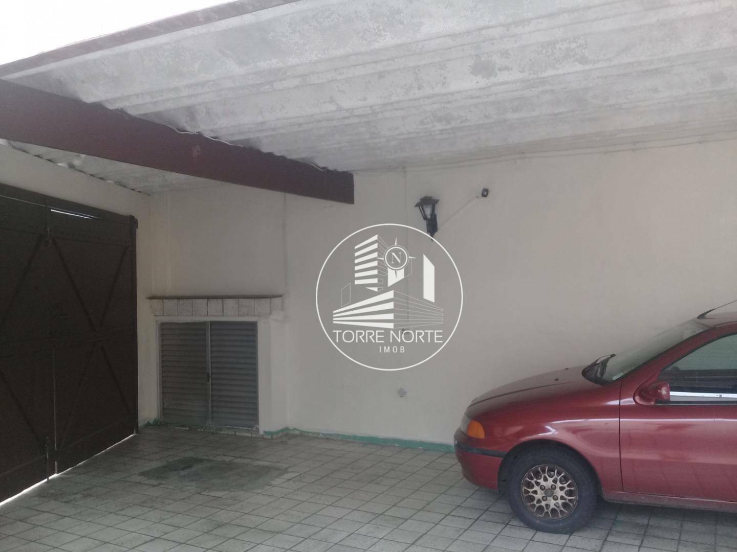 Casa à venda com 3 quartos, 300m² - Foto 5