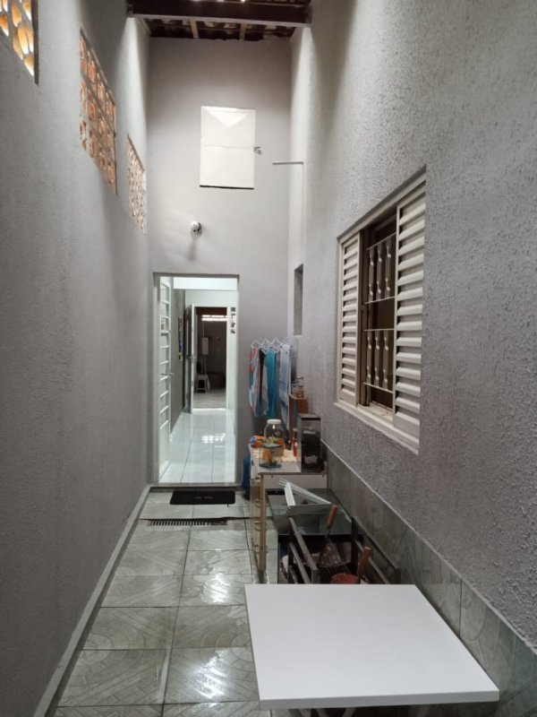 Casa à venda com 2 quartos, 2m² - Foto 29