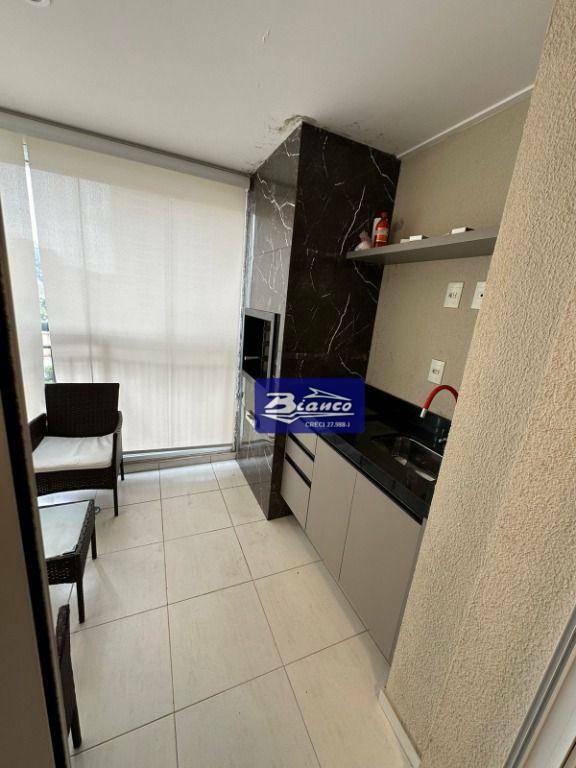 Apartamento à venda com 2 quartos, 68m² - Foto 2