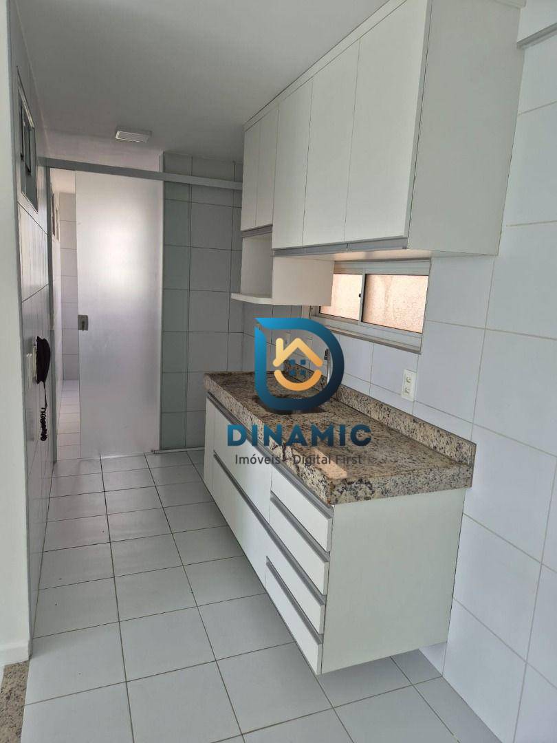 Apartamento à venda com 3 quartos, 81m² - Foto 24