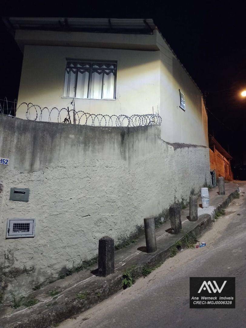 Casa à venda com 3 quartos, 100m² - Foto 2