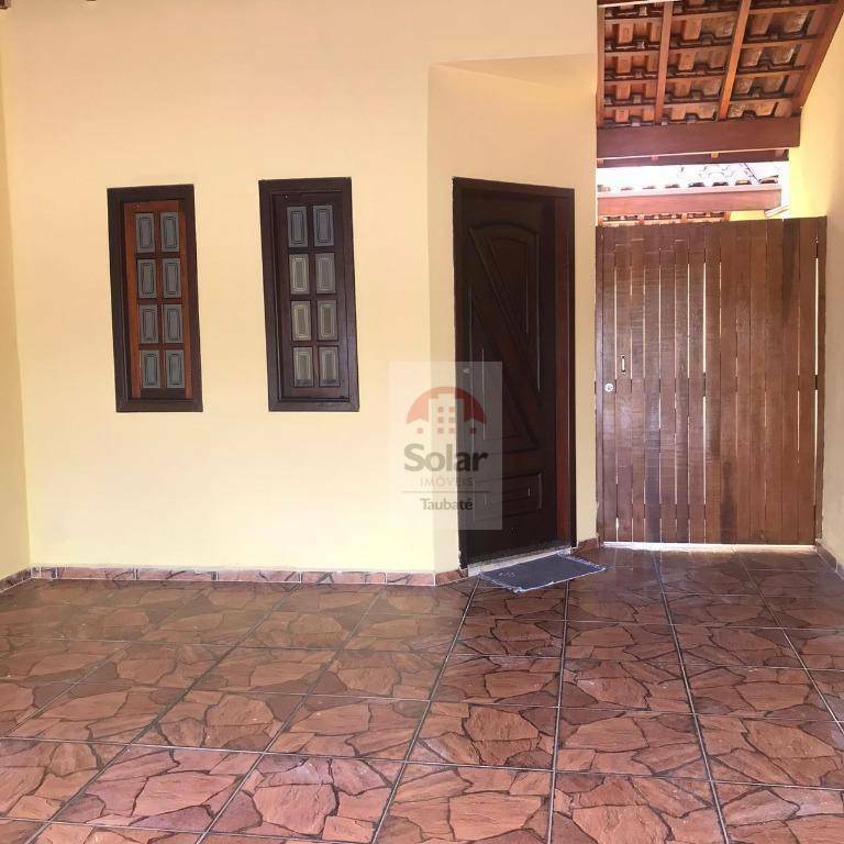 Casa à venda com 2 quartos, 114m² - Foto 1