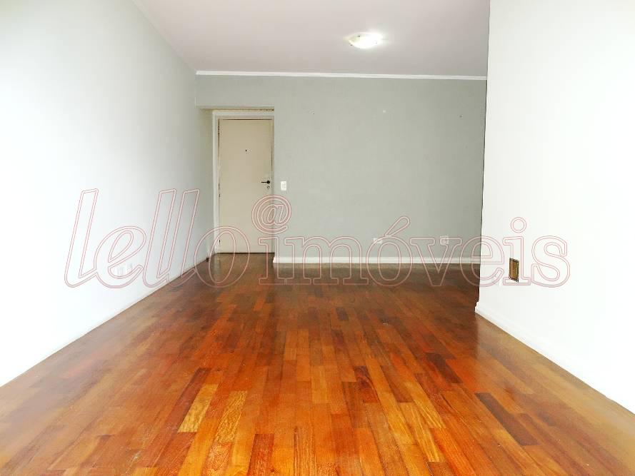 Apartamento para alugar com 3 quartos, 75m² - Foto 2