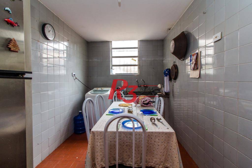 Sobrado à venda com 3 quartos, 218m² - Foto 13