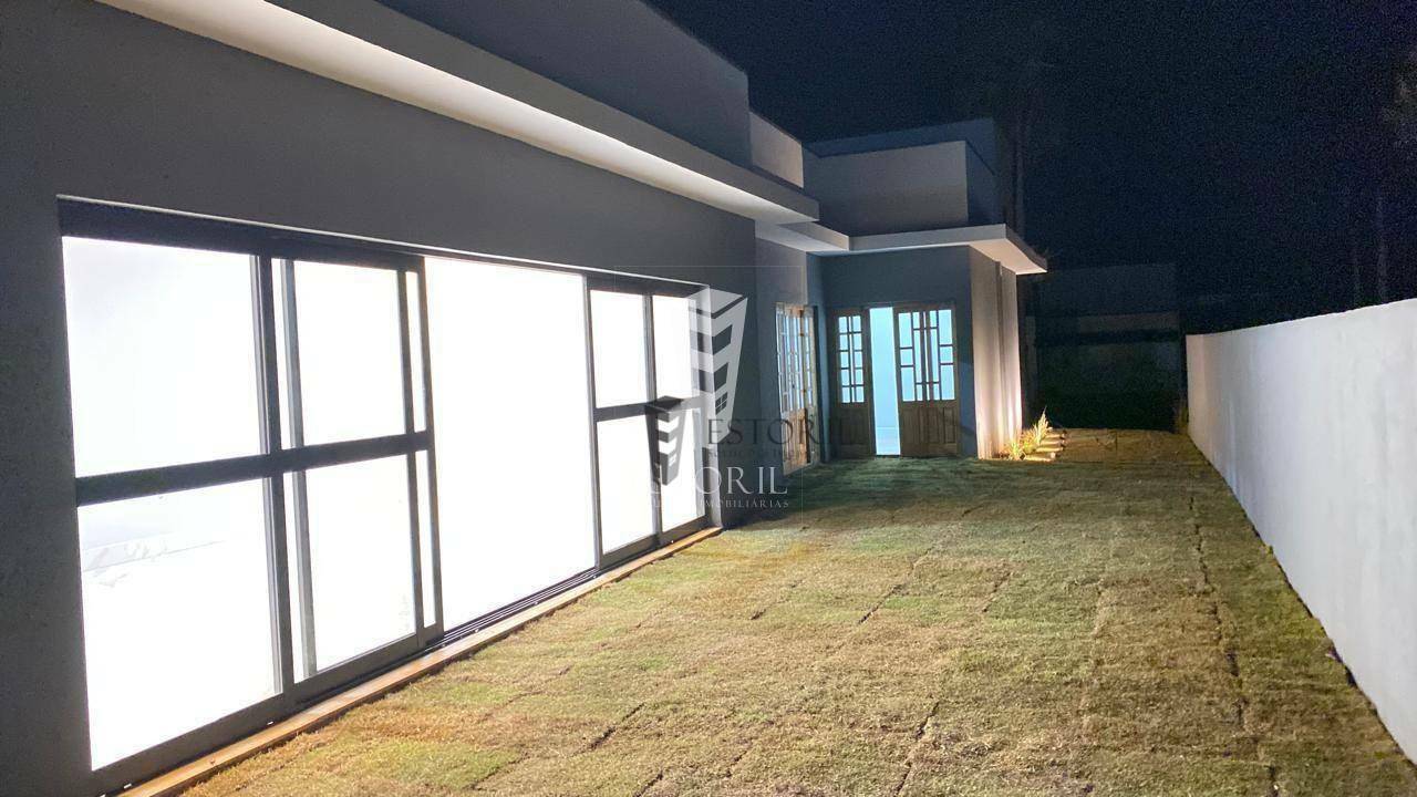 Casa à venda com 4 quartos, 250m² - Foto 12