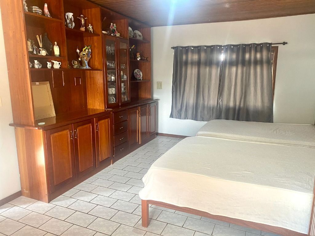 Casa à venda com 3 quartos, 237M2 - Foto 5