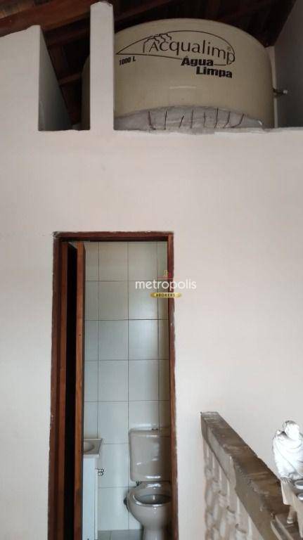 Sobrado à venda com 2 quartos, 220m² - Foto 31