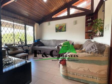 Casa à venda com 3 quartos, 350m² - Foto 10