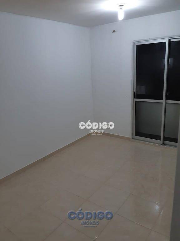 Apartamento à venda com 2 quartos, 58m² - Foto 22