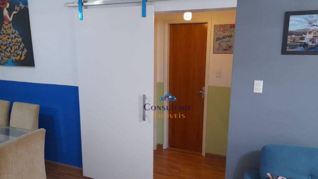 Apartamento à venda com 2 quartos, 75m² - Foto 7