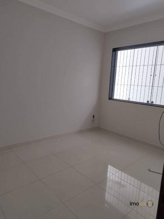 Casa à venda com 5 quartos, 250m² - Foto 6