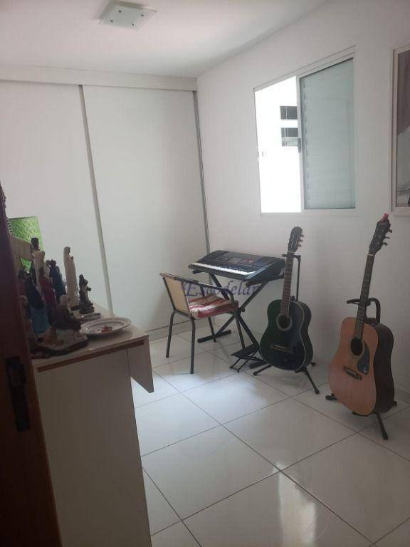 Sobrado à venda com 3 quartos, 180m² - Foto 12