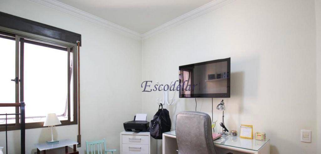 Apartamento à venda com 4 quartos, 211m² - Foto 22