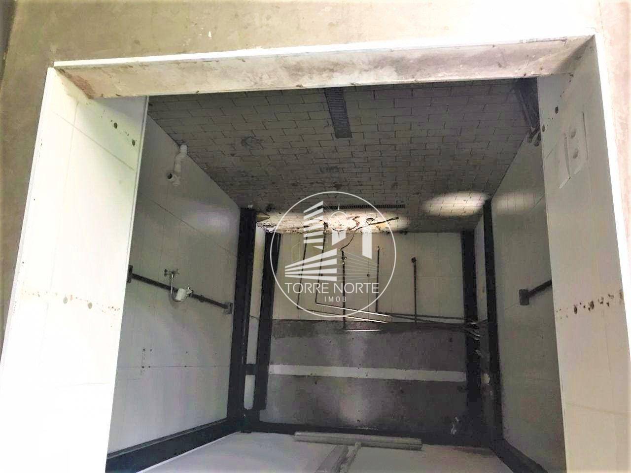 Sobrado à venda com 5 quartos, 180m² - Foto 23