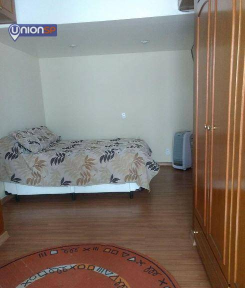 Apartamento à venda com 3 quartos, 136m² - Foto 9