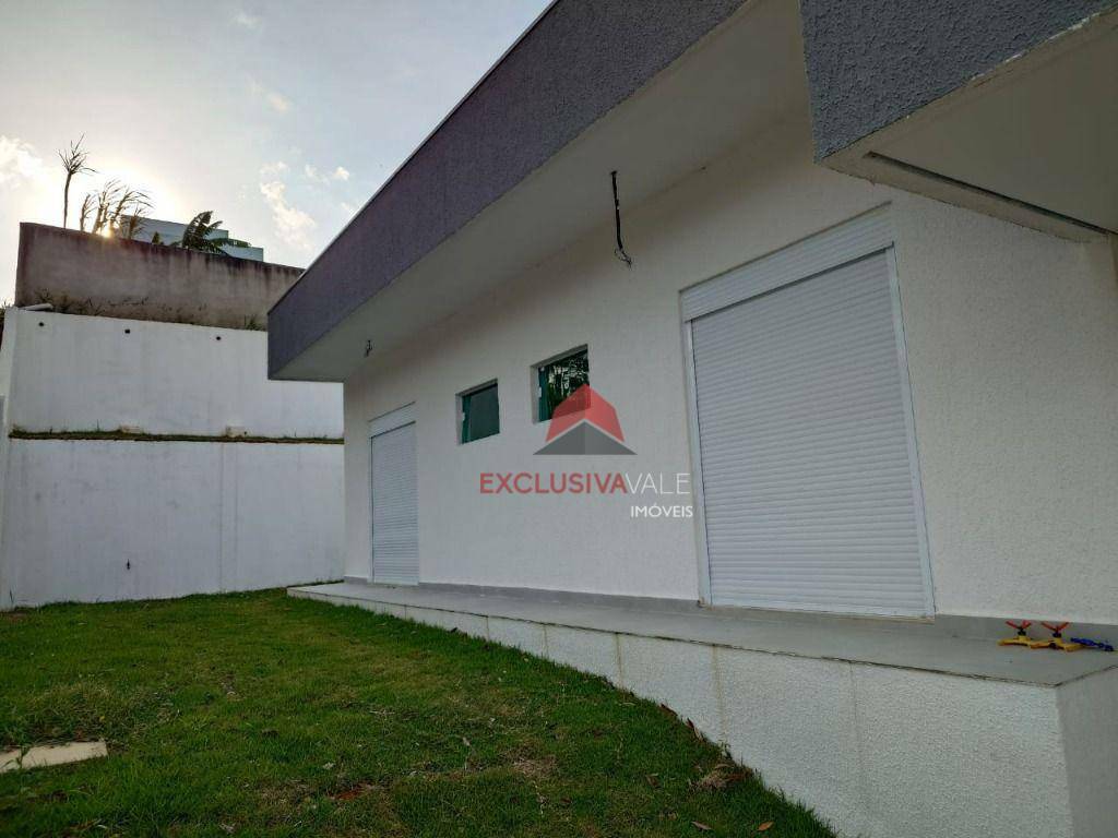 Casa de Condomínio à venda com 5 quartos, 376m² - Foto 35