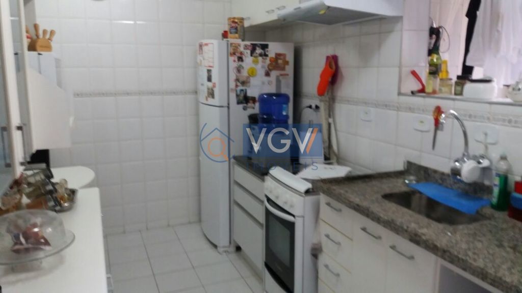 Apartamento à venda com 2 quartos, 65m² - Foto 8