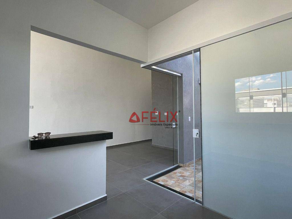 Casa à venda com 3 quartos, 95m² - Foto 4