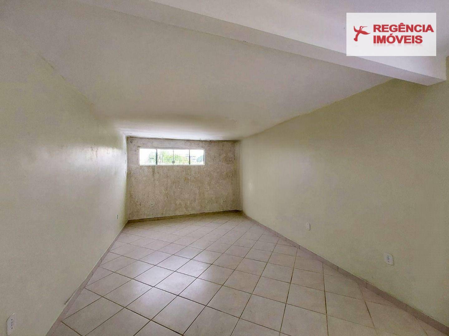 Casa à venda com 5 quartos, 400m² - Foto 4