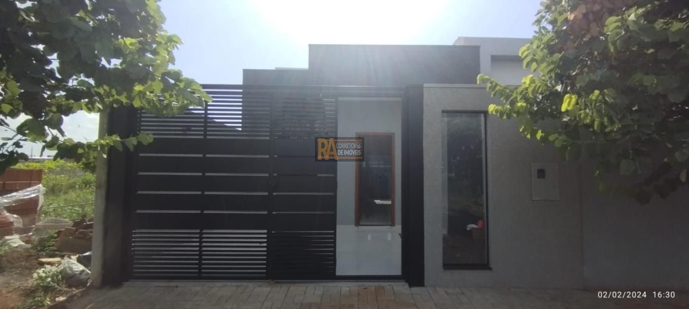 Casa à venda com 2 quartos, 87m² - Foto 2