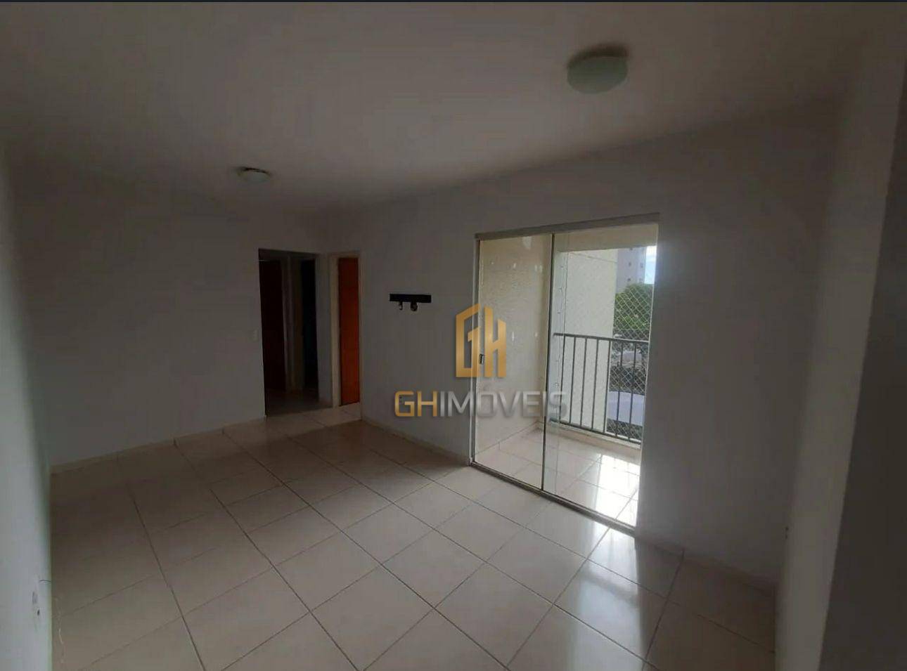 Apartamento à venda com 2 quartos, 65m² - Foto 3