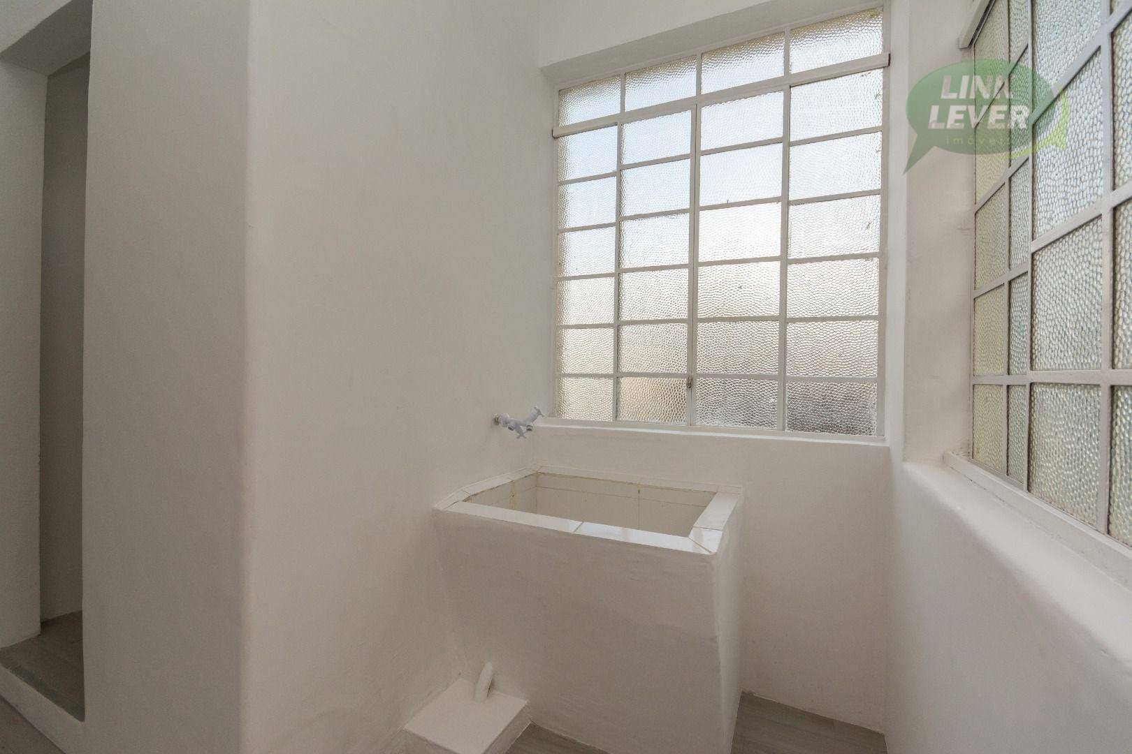 Apartamento para alugar com 3 quartos, 135m² - Foto 45