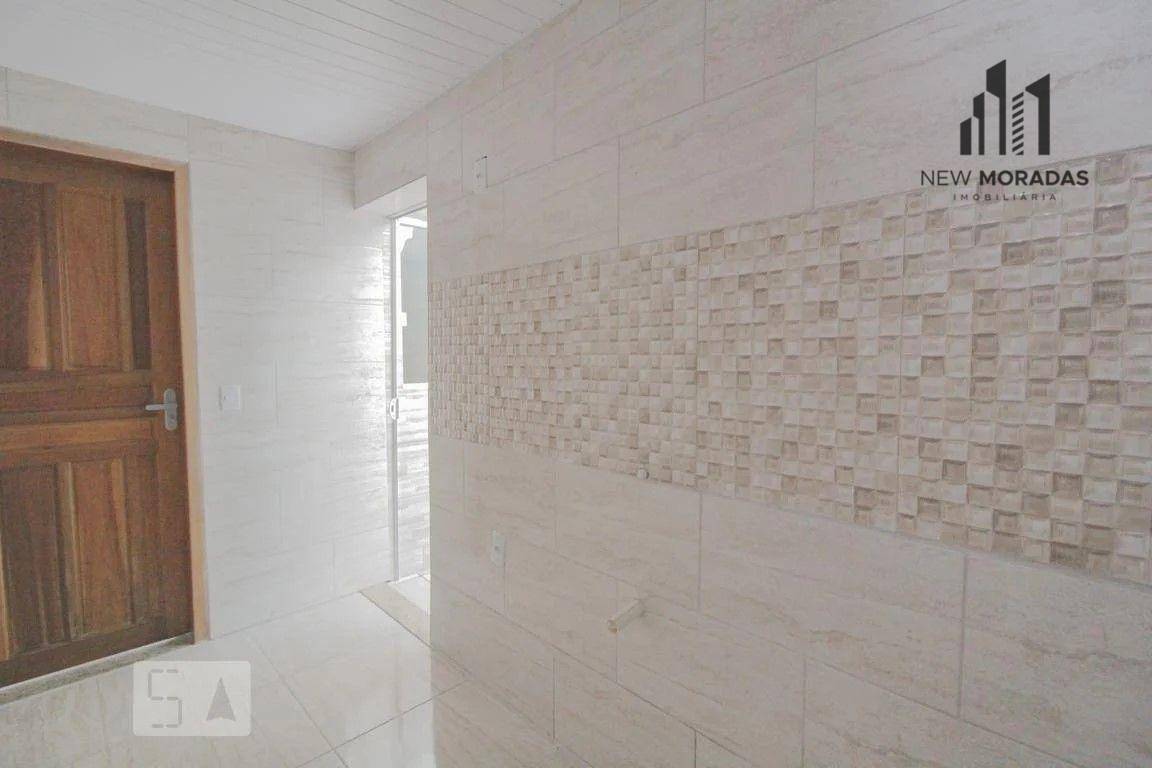 Casa à venda com 3 quartos, 72m² - Foto 8