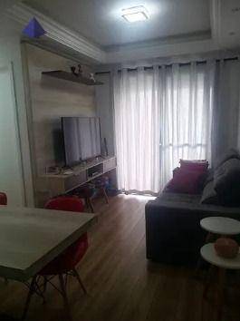 Apartamento à venda com 2 quartos, 62m² - Foto 1