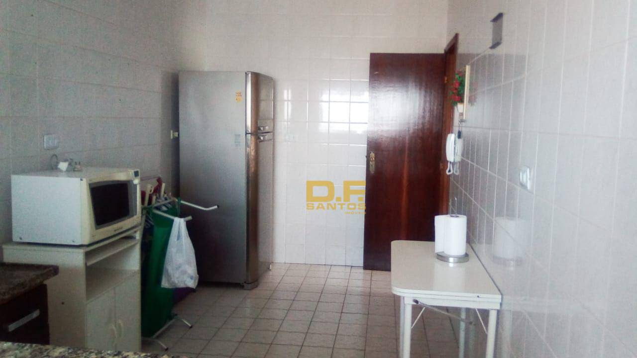 Apartamento à venda e aluguel com 2 quartos, 1m² - Foto 11