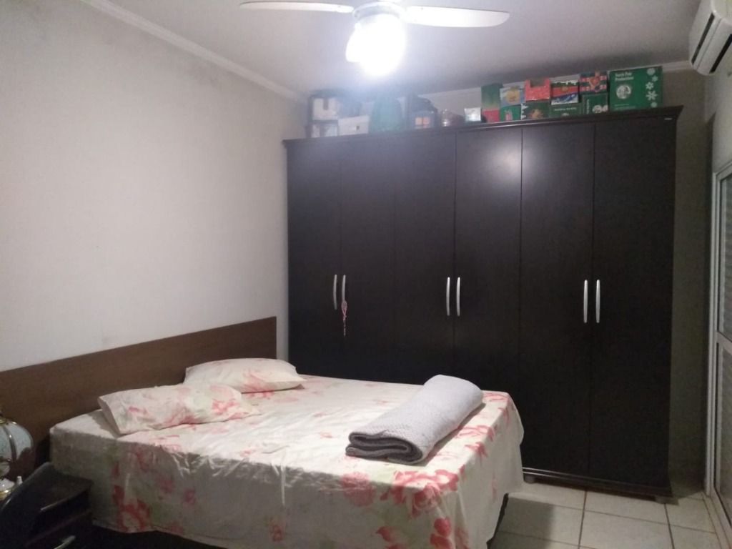 Casa à venda com 4 quartos, 180m² - Foto 10