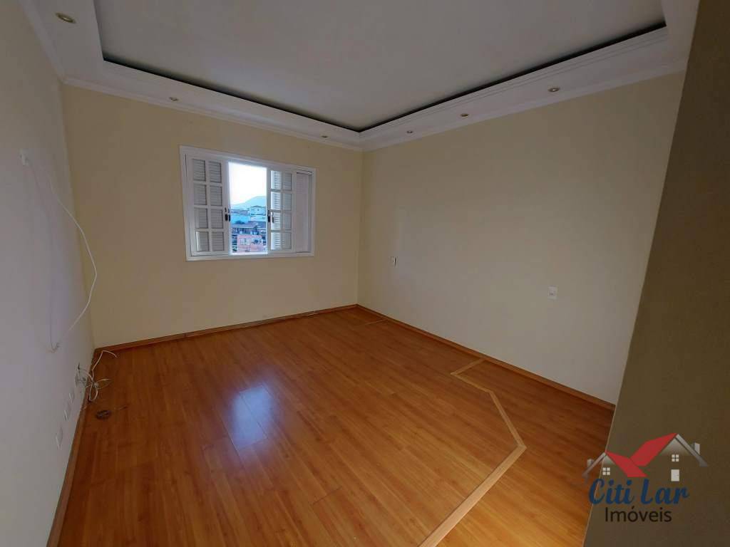 Sobrado à venda com 3 quartos, 238m² - Foto 22