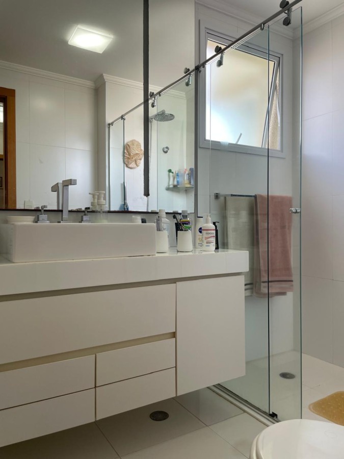 Apartamento à venda com 3 quartos, 176m² - Foto 17