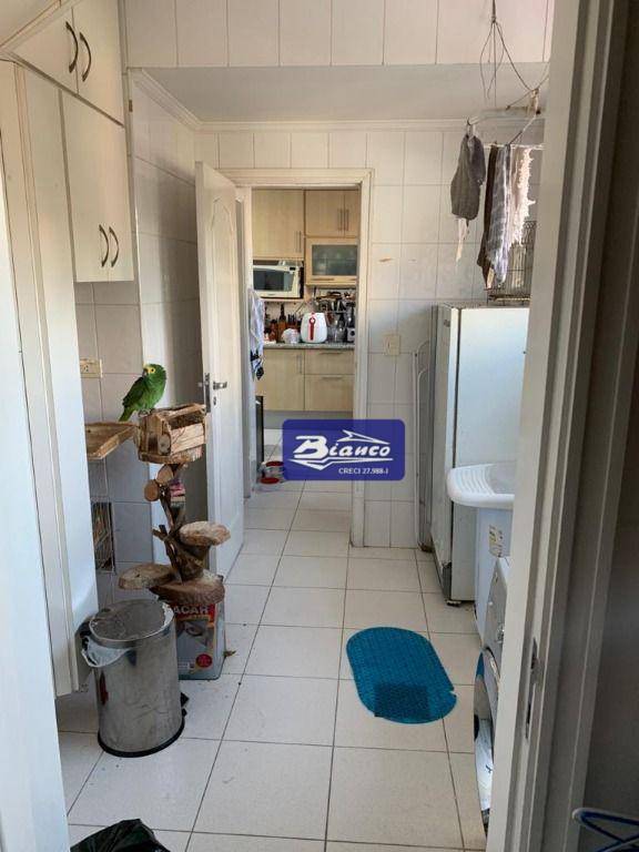 Apartamento à venda com 3 quartos, 200m² - Foto 27