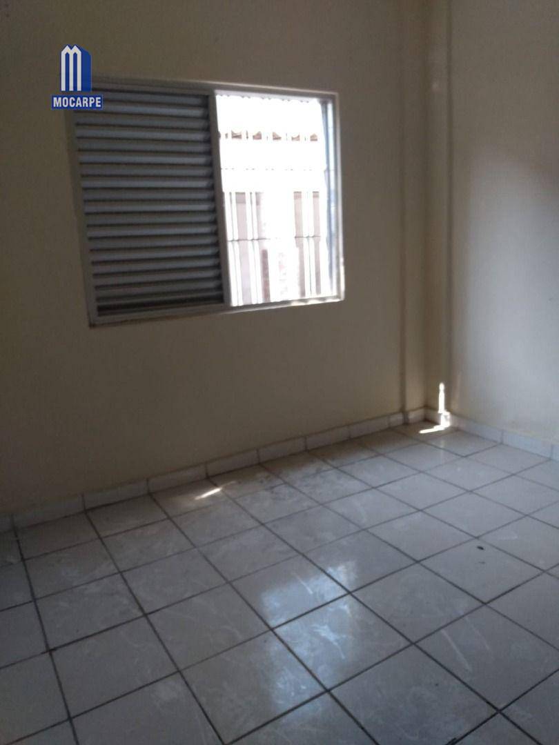 Apartamento à venda com 2 quartos, 67m² - Foto 11