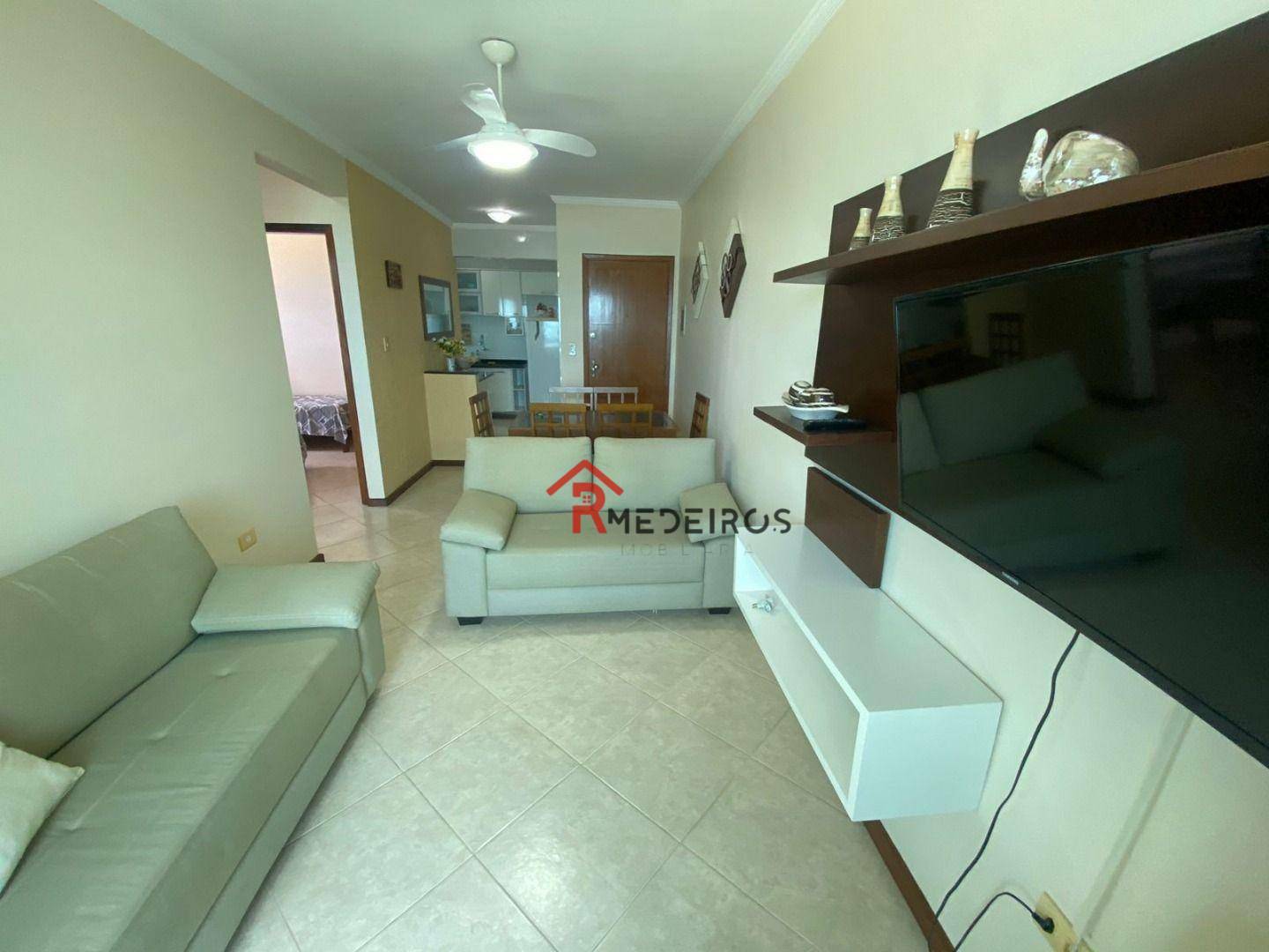 Apartamento à venda com 2 quartos, 70m² - Foto 9