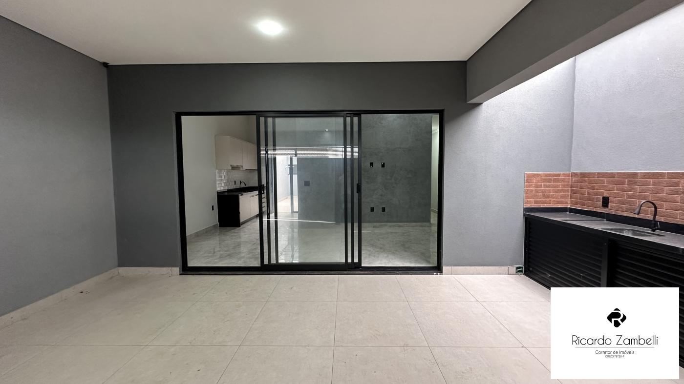 Casa à venda com 3 quartos, 140m² - Foto 4