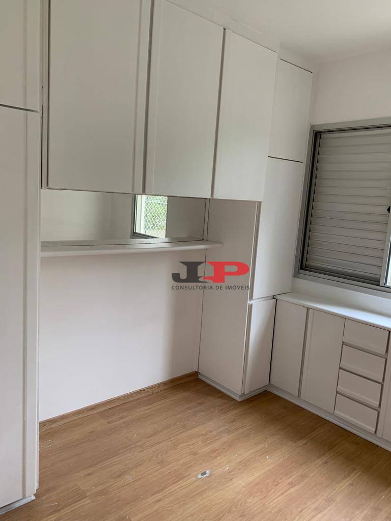 Apartamento para alugar com 3 quartos, 70m² - Foto 30